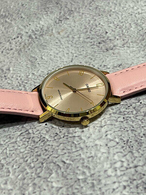 CASIO Women's Enticer Analog Watch LTP-VT01 - Stylish & Reliable CASIO Women's Enticer Analog Watch LTP-VT01 - Stylish & Reliable